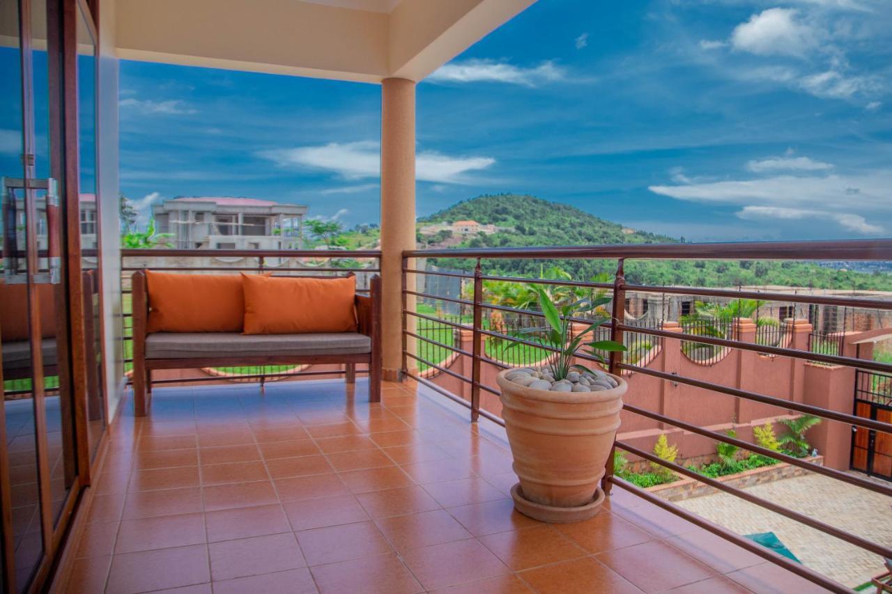 Savannah Suites Lubowa Exterior photo